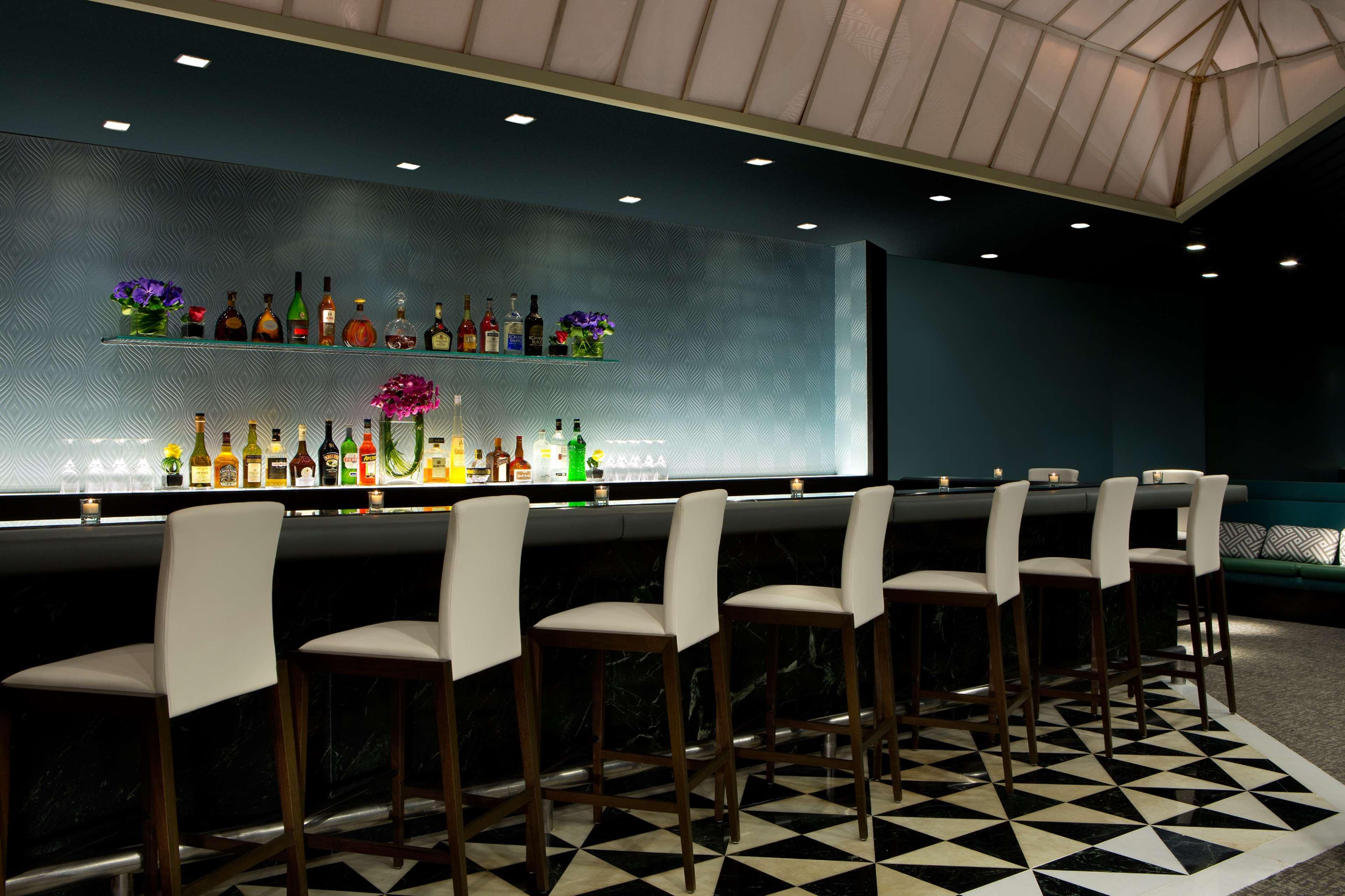 Millennium Hilton New York One Un Plaza Hotel Bagian luar foto
