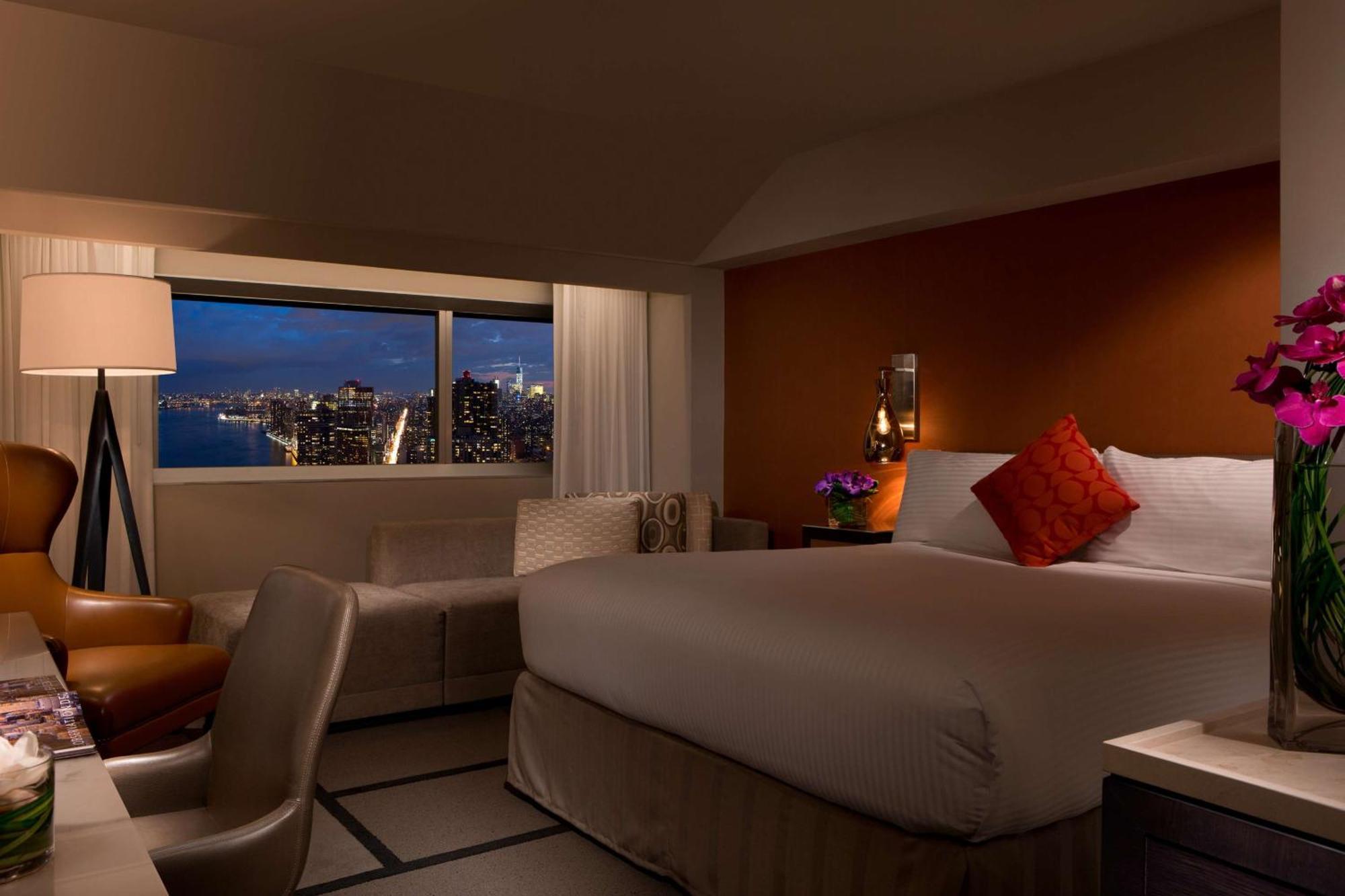 Millennium Hilton New York One Un Plaza Hotel Bagian luar foto