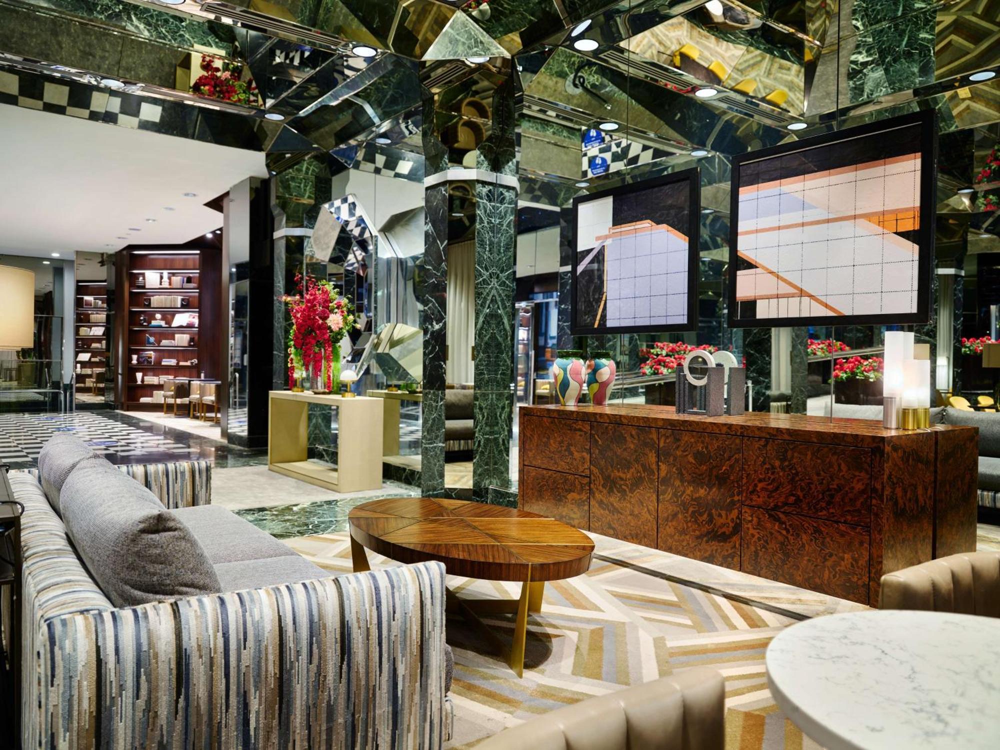 Millennium Hilton New York One Un Plaza Hotel Bagian luar foto