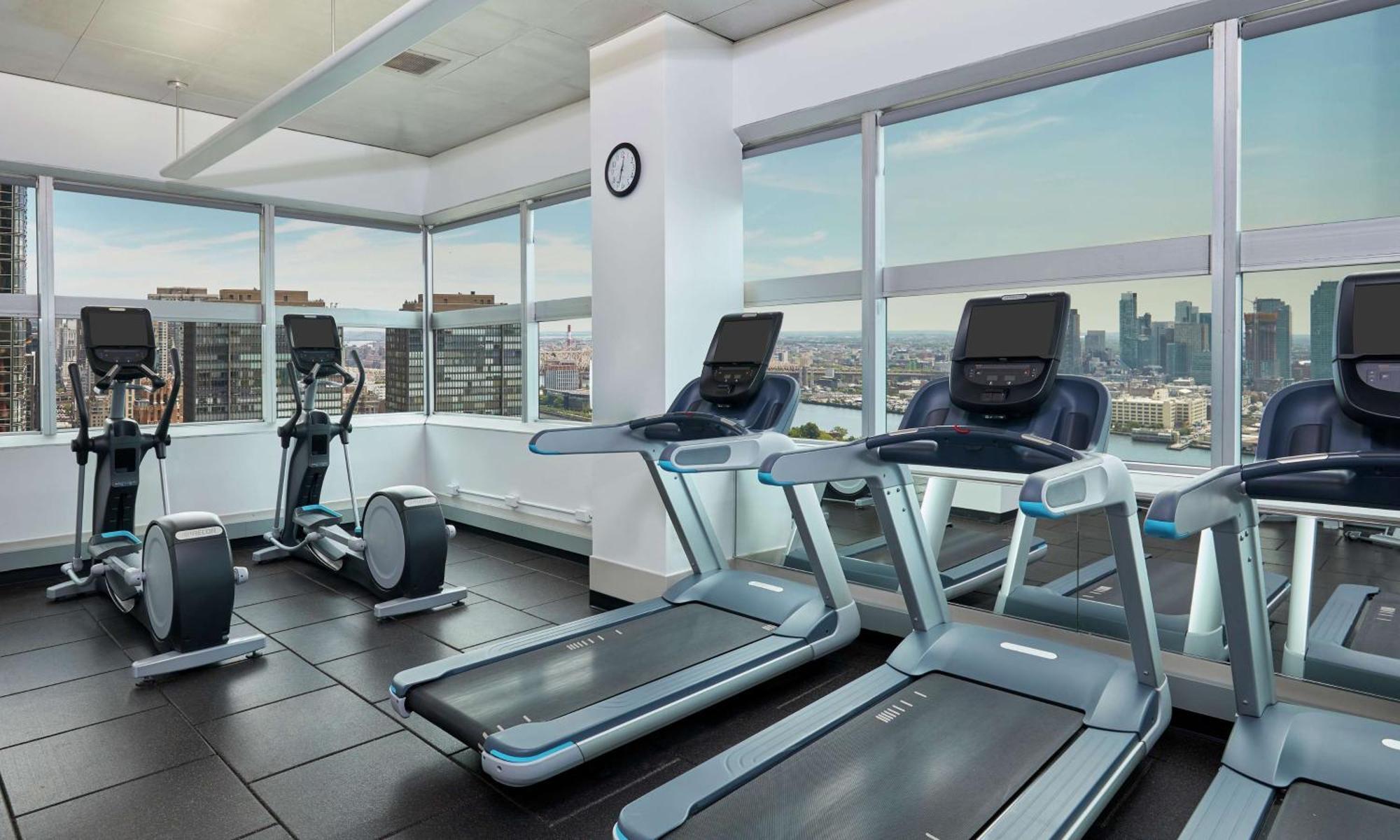 Millennium Hilton New York One Un Plaza Hotel Bagian luar foto