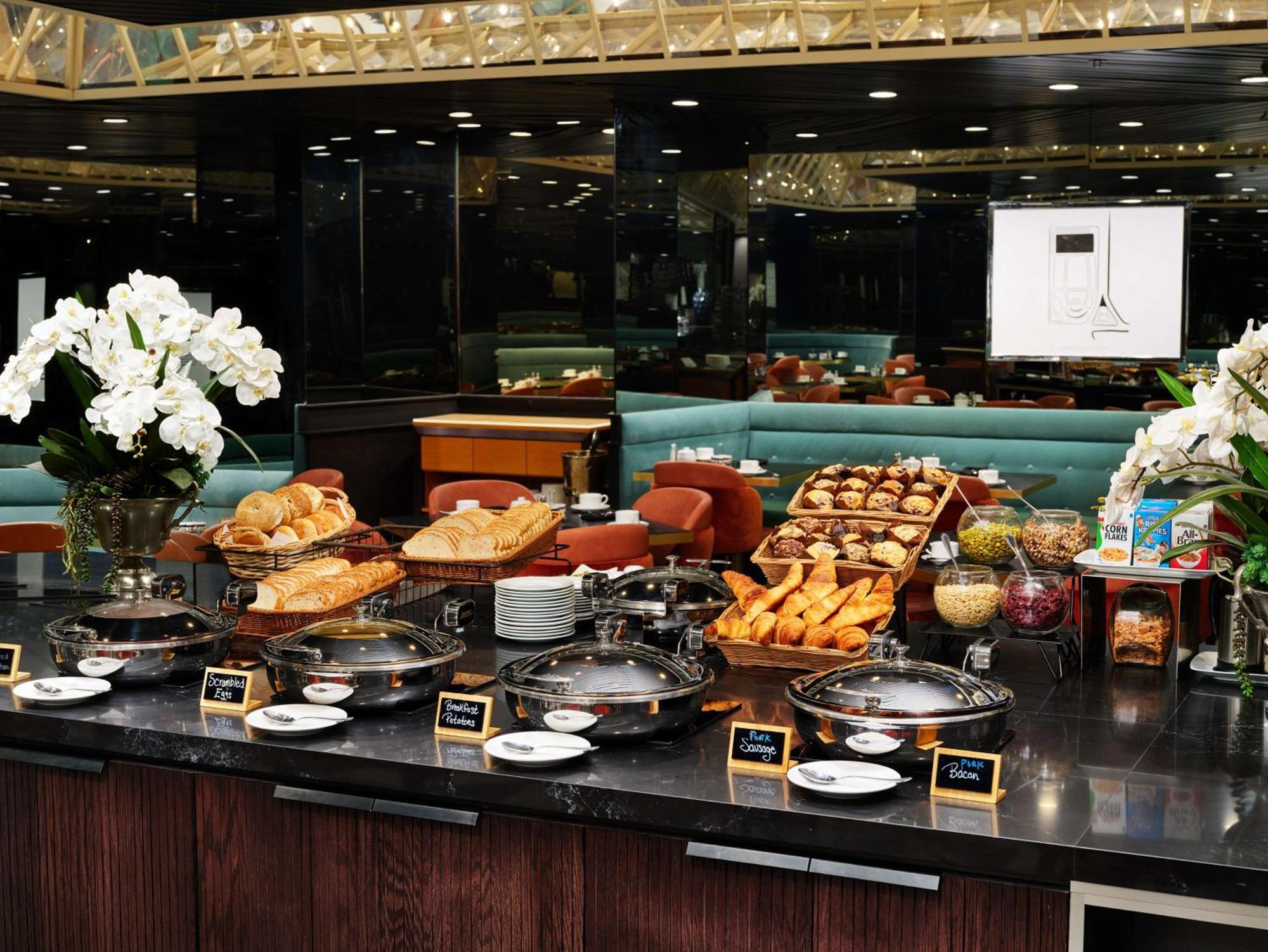 Millennium Hilton New York One Un Plaza Hotel Bagian luar foto